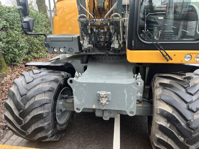 2015 Liebherr A914-Li VK7832 | Graafmachine | Mobiele graafmachine