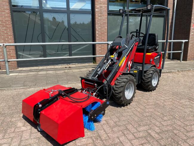 2022 M-Sweep HSTV400 P/105cm Veegmachine VK8498 | Aanbouwdelen | Veegmachine / Borstel