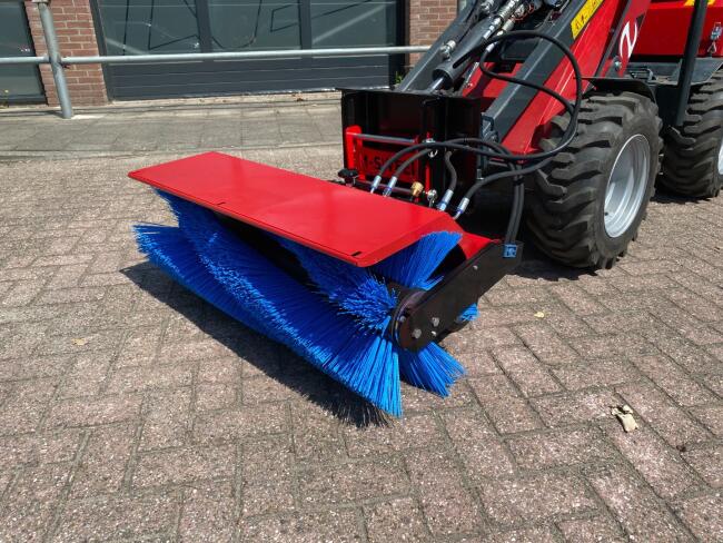 1 M-Sweep HSTV400 P/105cm Veegmachine VK8500 | Aanbouwdelen | Veegmachine / Borstel