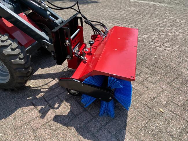 1 M-Sweep HSTV400 P/105cm Veegmachine VK8500 | Aanbouwdelen | Veegmachine / Borstel
