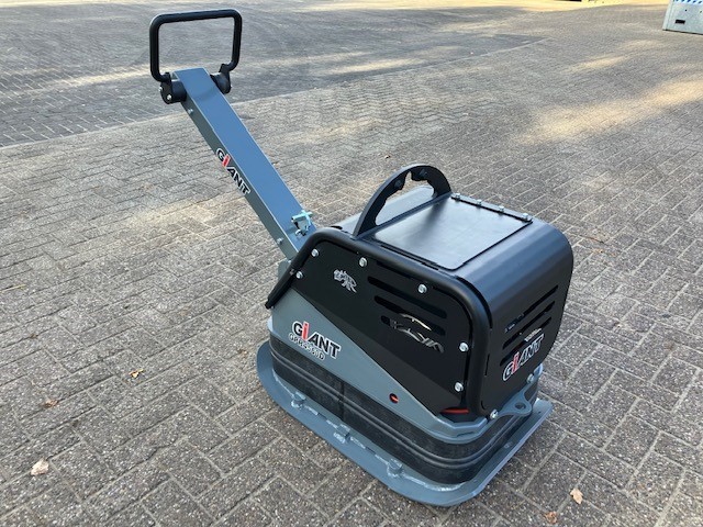 2022 Giant GPR4560De Trilplaat VK8698 | Grondverdichting | Trilplaat