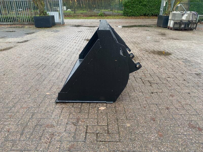 2025 Giant Grondbak Large GA600 190cm (1140ltr) ADV1029 | Aanbouwdelen | Shovel / Loader bakken