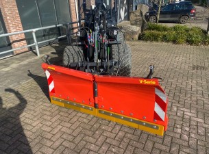 2023 Adler Vario V-serie 210cm Sneeuwschuif