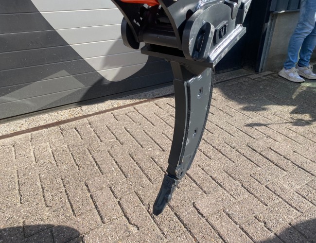 1 VM Ripper Heavy-Duty CW05 60cm ADV1045 | Aanbouwdelen | Wortelmes / Ripper
