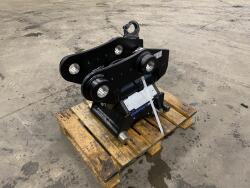 2026 Compacttilt CT10 - HS4  Kantelstuk Kubota CW10 (6,0 - 10t) ADV1129 | Aanbouwdelen | Kantelstuk