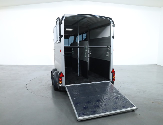 1 Ifor Williams HBX511 2 paards trailer - Voorlosser RH VT573 | Aanhangwagen | Paardentrailer