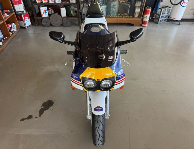 1990 Honda CBR 400 RR VT664 | Transport | Bromfiets / Motor