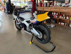 1990 Honda CBR 400 RR VT664 | Transport | Bromfiets / Motor