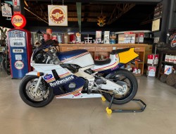 1990 Honda CBR 400 RR VT664 | Transport | Bromfiets / Motor