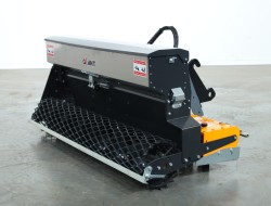 2024 Giant Rotorkopeg 170cm incl graszaaibak en gaasrol (30ltr) VK9949 | Aanbouwdelen | Grondfrees