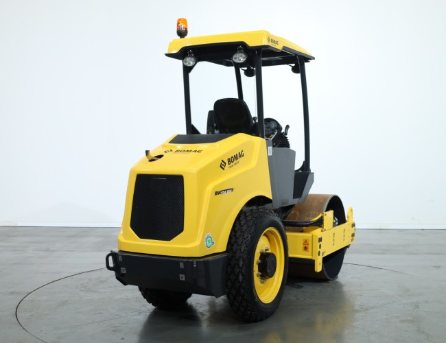 2025 Bomag BW124DH-5 VV1461 | Grondverdichting | Wals