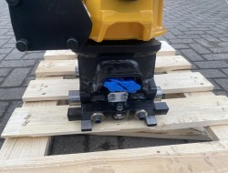 2025 Engcon EC204 Tiltrotator KX027-4 - CW05 SS9 VK10042 | Aanbouwdelen | Draaikantelstuk