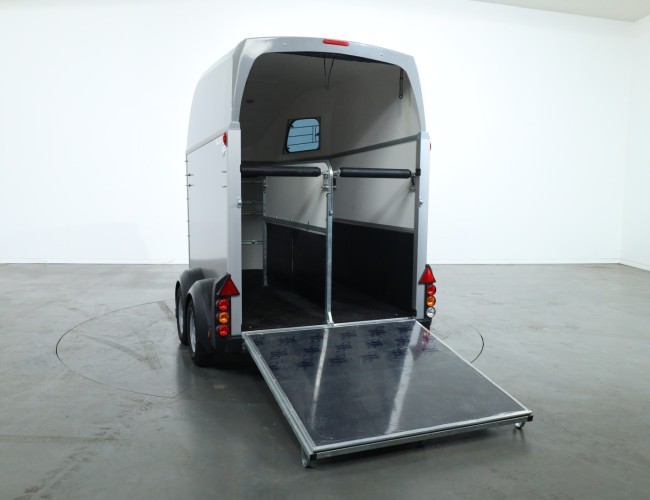 Ifor Williams HBEco 506 Paardentrailer 2-paards (zilver) VT778 | Aanhangwagen | Paardentrailer