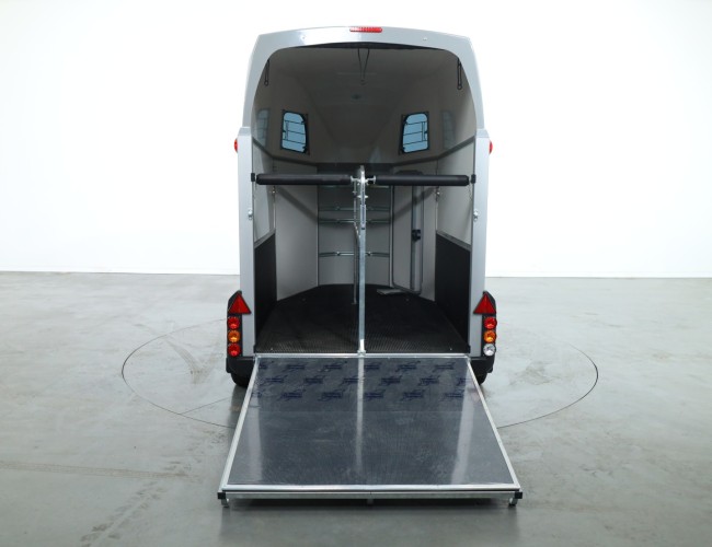 Ifor Williams HBEco 506 Paardentrailer 2-paards (zilver) VT778 | Aanhangwagen | Paardentrailer