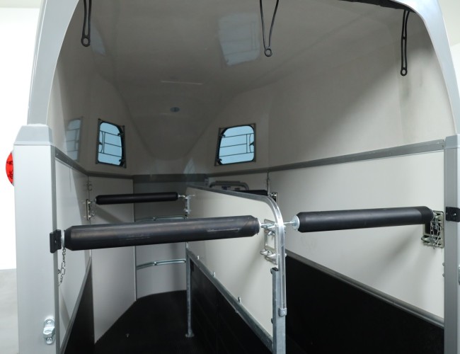 Ifor Williams HBEco 506 Paardentrailer 2-paards (zilver) VT778 | Aanhangwagen | Paardentrailer
