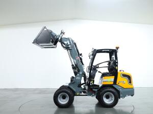 2026 Giant G2700E TELE