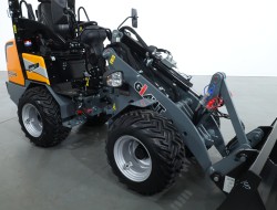 2025 Giant G2300 X-tra HD VK10177 | Wiellader | Mini Shovel