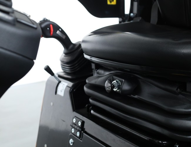 2025 Giant G2300 X-tra HD VK10177 | Wiellader | Mini Shovel