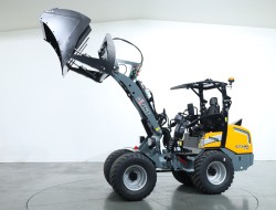 1 Tobroco Giant Hoogkipbak 140cm GA300 740ltr DV1306 | Aanbouwdelen | Shovel / Loader bakken