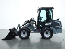 2025 Giant G2700 X-tra HD+ (Cabine) VK10253 | Wiellader | Mini Shovel