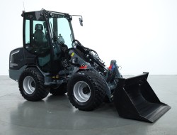 2025 Giant G2700 X-tra HD+ (Cabine) VK10253 | Wiellader | Mini Shovel
