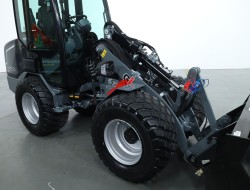 2025 Giant G2700 X-tra HD+ (Cabine) VK10253 | Wiellader | Mini Shovel
