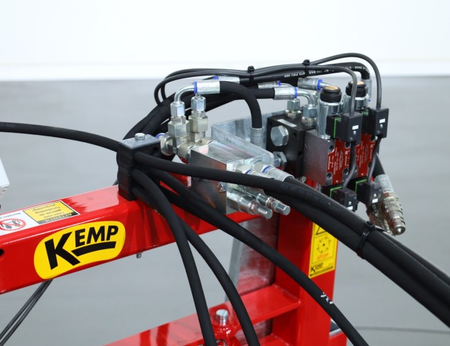 2025 Kemp Onkruidborstel Hydr + Hydr kantelen Giant (arm:650) VK10285 | Aanbouwdelen | Onkruidborstel
