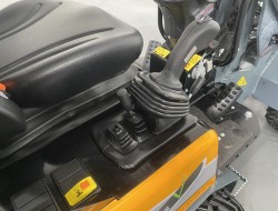 2025 Giant G2300 X-tra HD VK10288 | Wiellader | Mini Shovel