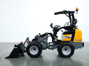 2025 Giant G1500L X-tra HD