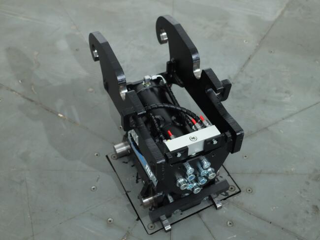 2026 Compacttilt CT3 Kantelstuk CW05 - CW05 Afneembaar ADV1299 | Aanbouwdelen | Kantelstuk