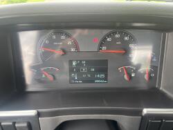 2010 Volvo FM 330 6x4 Haakarm 21T Euro5 VT871 | Transport | Vrachtwagen