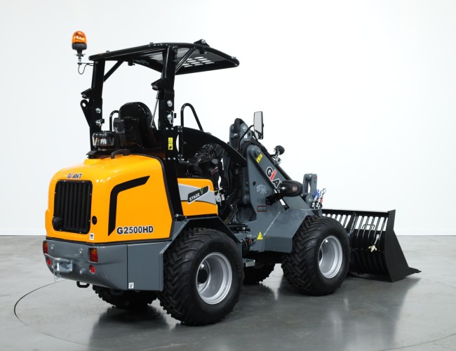 2025 Giant G2500 HD VK10429 | Wiellader | Mini Shovel