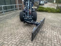 2025 Giant Sneeuwschuif / Voer-mestschuif 260cm hydr verstelbaar DV1334 | Aanbouwdelen | Sneeuwschuif