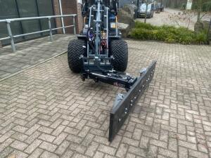 2025 Giant Sneeuwschuif / Voer-mestschuif 260cm hydr verstelbaar