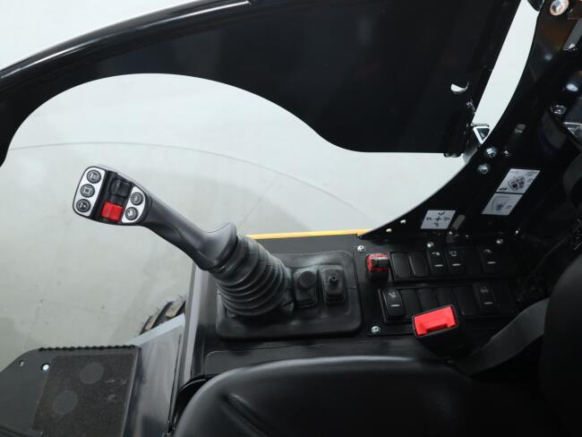 2026 Giant G2700 X-tra HD+ VK10496 | Wiellader | Mini Shovel