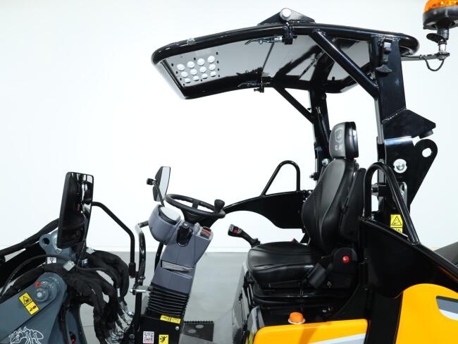 2026 Giant G2700 X-tra HD+ VK10868 | Wiellader | Mini Shovel
