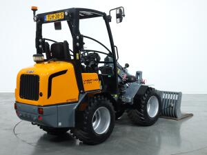 2017 Giant V452T X-tra HD